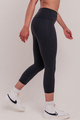 Oasis Capri Leggings - Black-Araa Active