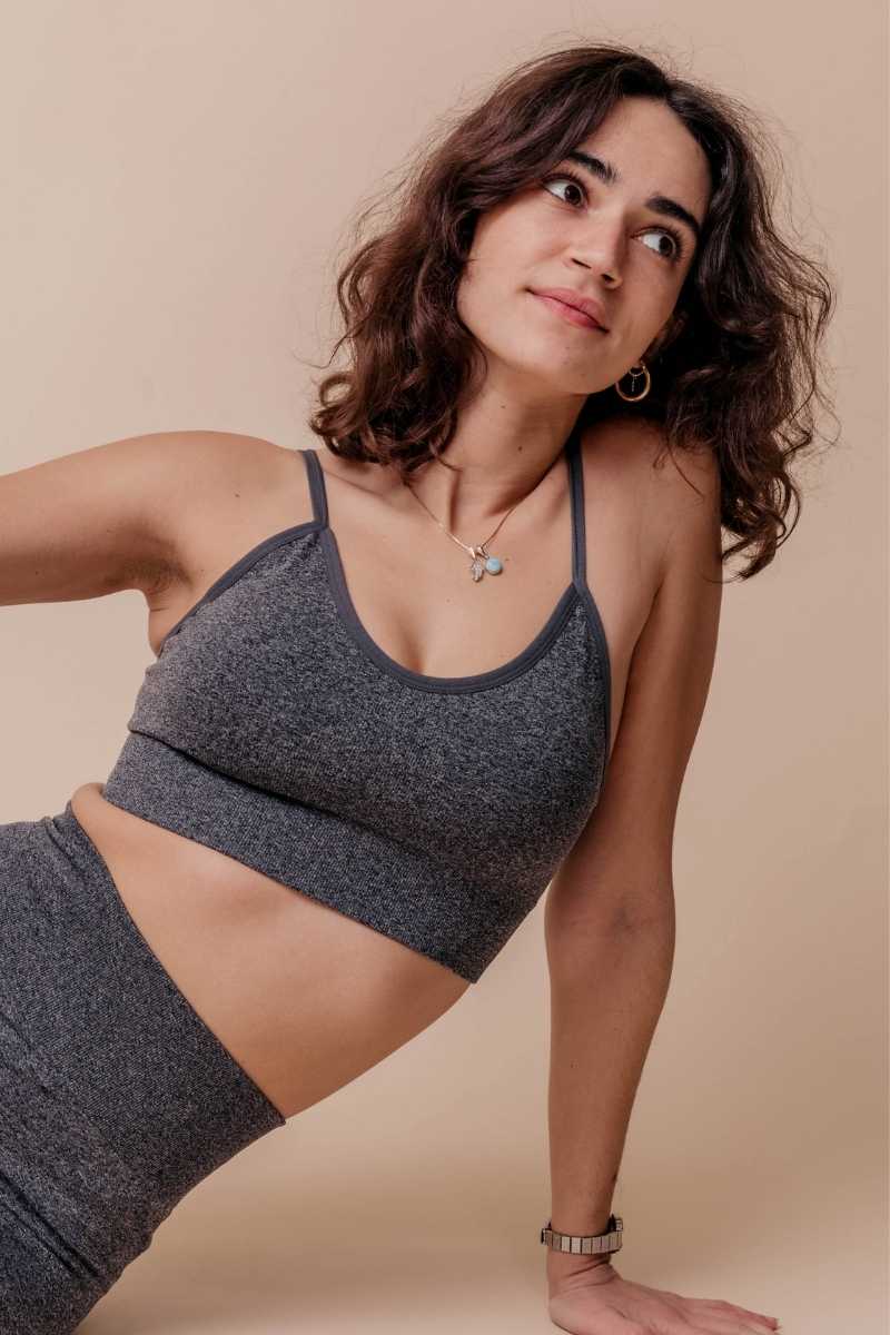 Sena Seamless Sports Bra - Charcoal-Araa Active