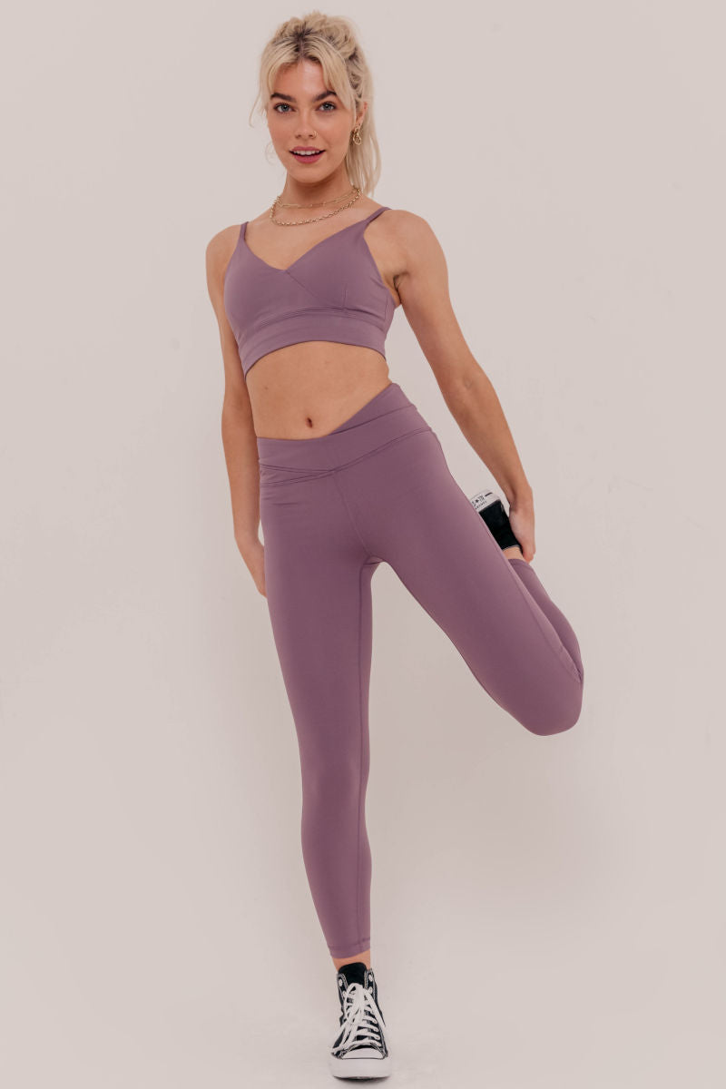 Araa Active - Flex Crossed Waistband Leggings - Purple